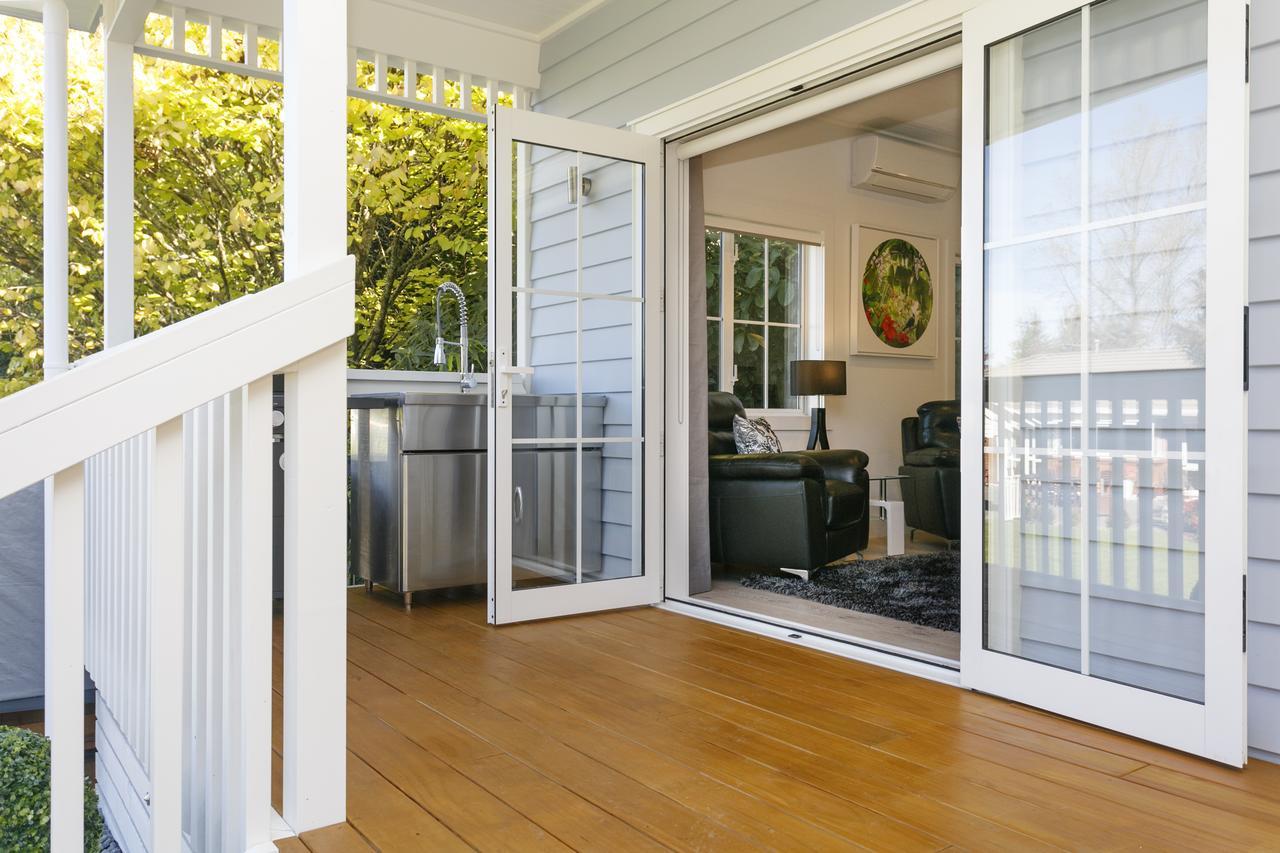 The Retreat Luxury Garden Villa Taupo Bagian luar foto